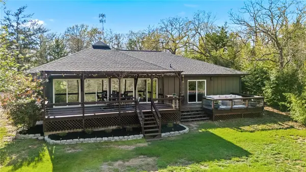 8052 Perry Lane, College Station, TX 77845