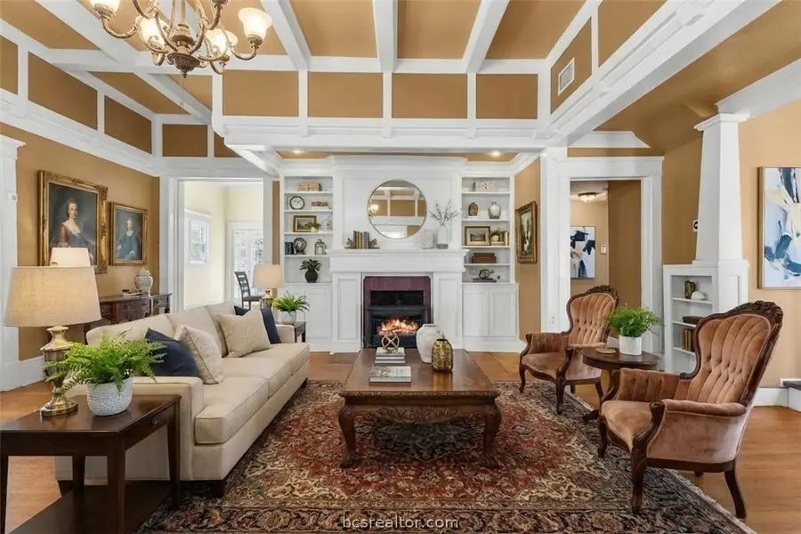 1121 Ursuline Avenue, Bryan, TX 77803 - #2