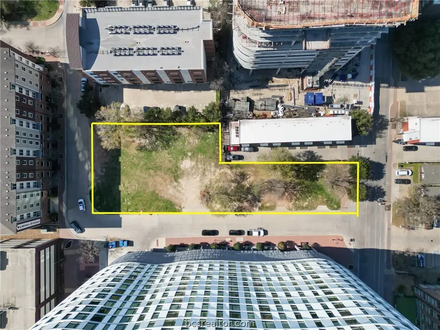 401 Louise Avenue, College Station, TX 77840 - #2