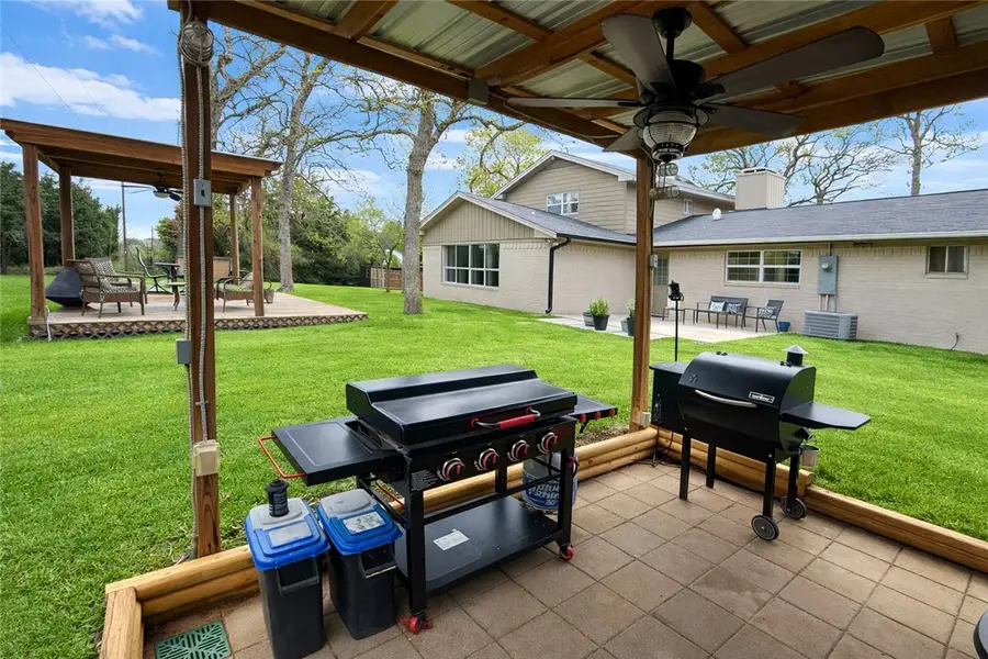 182 Blossom, Hilltop Lakes, TX 77871 - #2