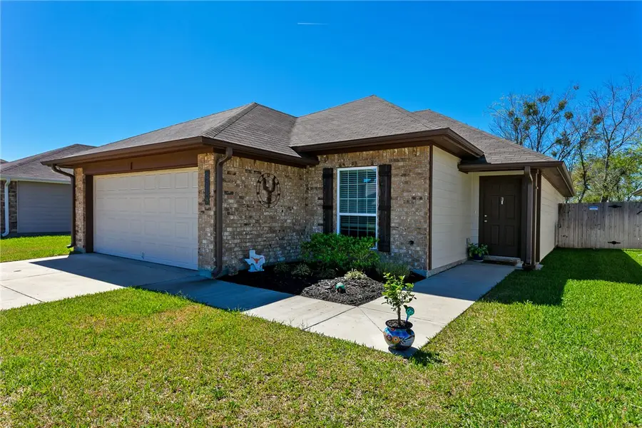 3719 Mckenzie Street, Bryan, TX 77803 - #2