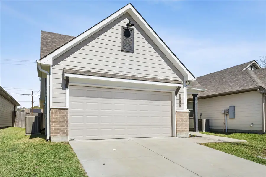 3005 Stevens Drive, Bryan, TX 77803 - #2
