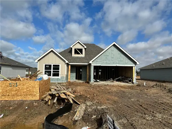 521 Harvest Lake Drive, Snook, TX 77878