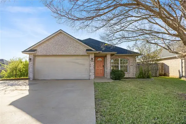 1004 Gardenia Street, College Station, TX 77845
