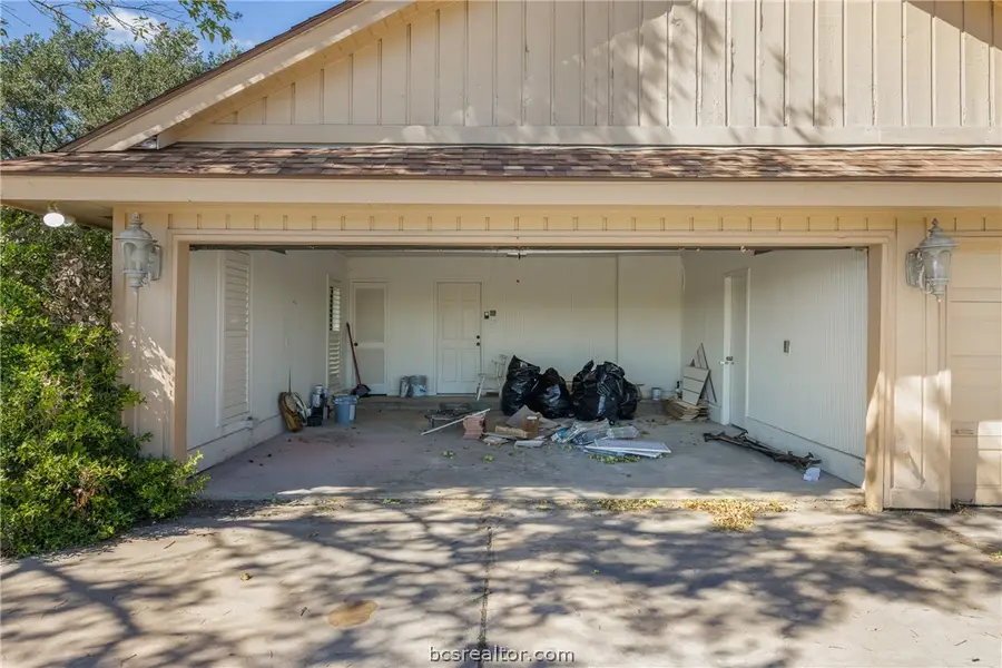 6773 Sunshine Valley Lane, Navasota, TX 77868 - #2