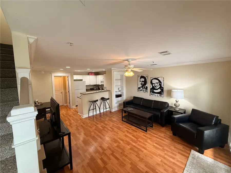 1725 Harvey Mitchell Pkwy #1430, College Station, TX 77840 - #3