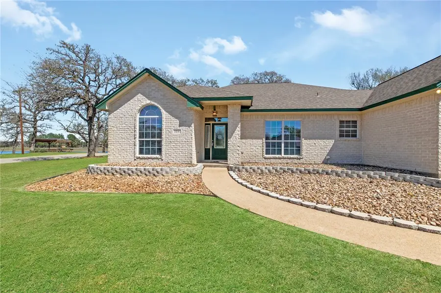 129 Lakeland Drive S, Hilltop Lakes, TX 77871 - #3
