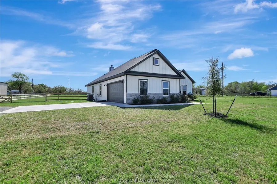 4950 County Road 128, Iola, TX 77861 - #3