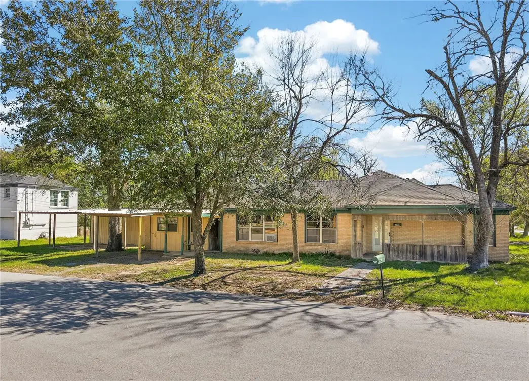 600 E William J Bryan Parkway, Bryan, TX 77803 - #1