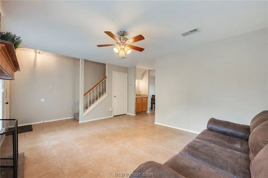 1904 Dartmouth #E-2, College Station, TX 77840 - #3
