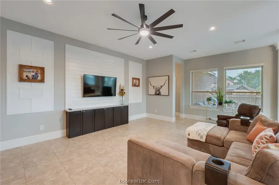 2533 Kimbolton Drive, College Station, TX 77845 - #2