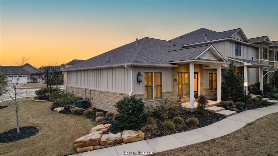 2816 Maroon Court, Bryan, TX 77807 - #2