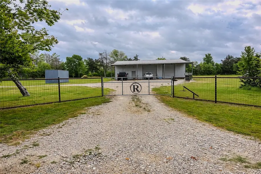 9046 Old Macey Road, Hearne, TX 77859 - #2