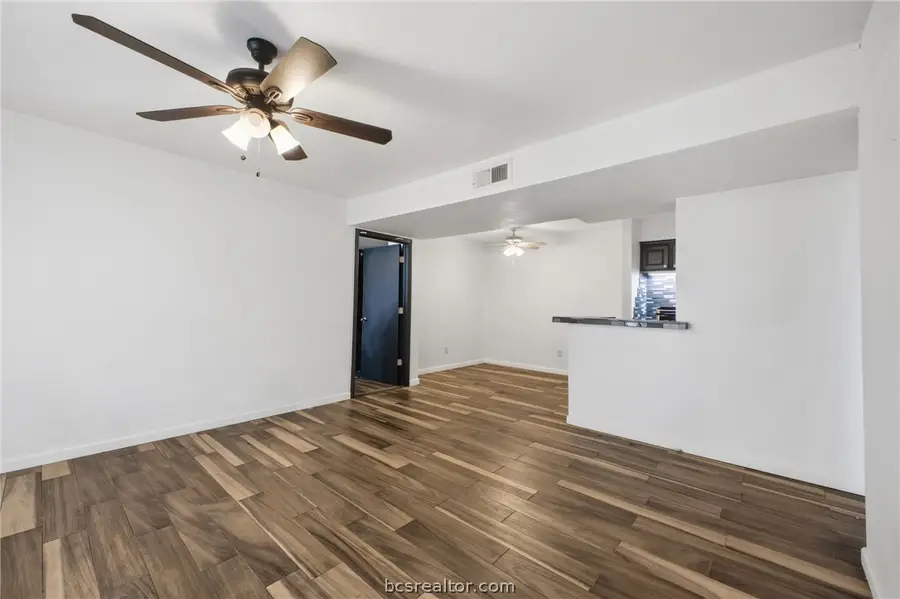 904 University Oaks Boulevard #127, College Station, TX 77840 - #3