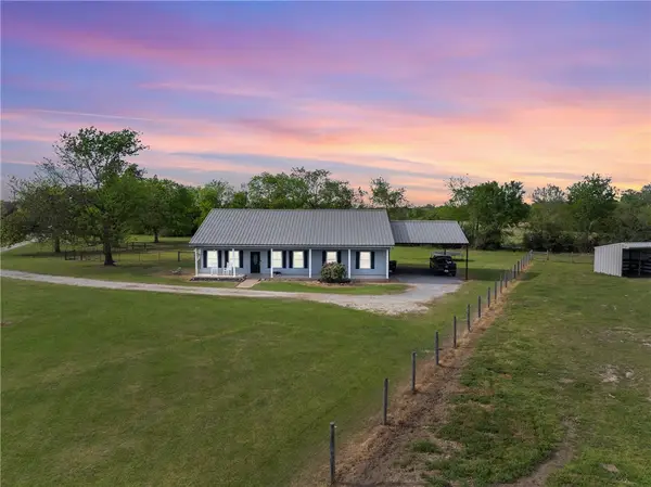 1389 Hollis Road, North Zulch, TX 77872