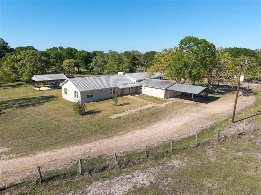2205 County Road 122 Countyroad, Caldwell, TX 77836 - #2