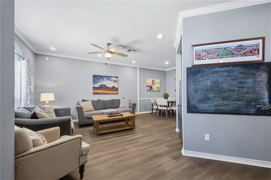 102 Fraternity Row, College Station, TX 77845-6507 - #3