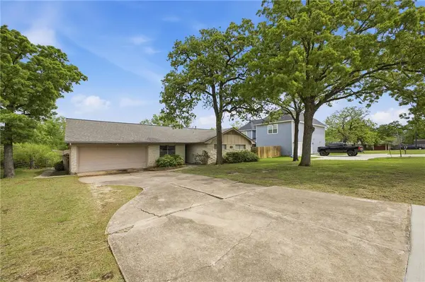 1221 Berkeley Street, College Station, TX 77840