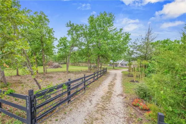 6538 Olympia Buddy Road, College Station, TX 77845