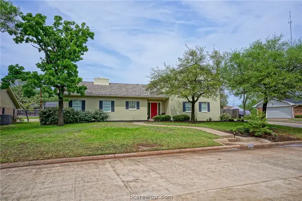 3505 Spring Ln, Bryan, TX 77802