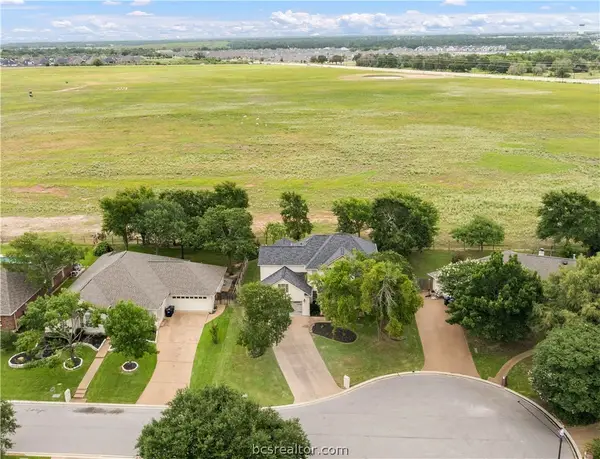 9413 Whitney Lane, College Station, TX 77845