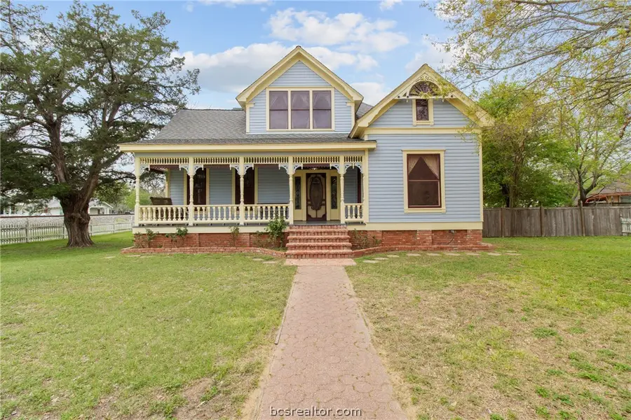 106 S Logan Avenue, Bryan, TX 77803 - #2