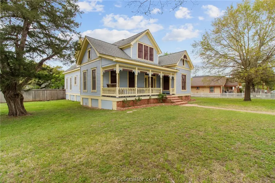 106 S Logan Avenue, Bryan, TX 77803 - #3