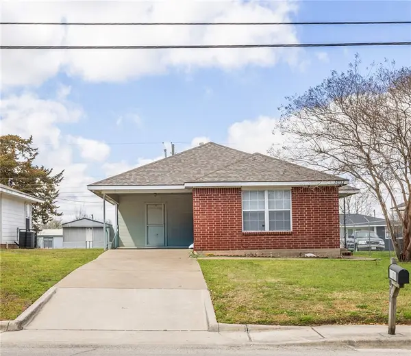 1011 W 17th Street, Bryan, TX 77803
