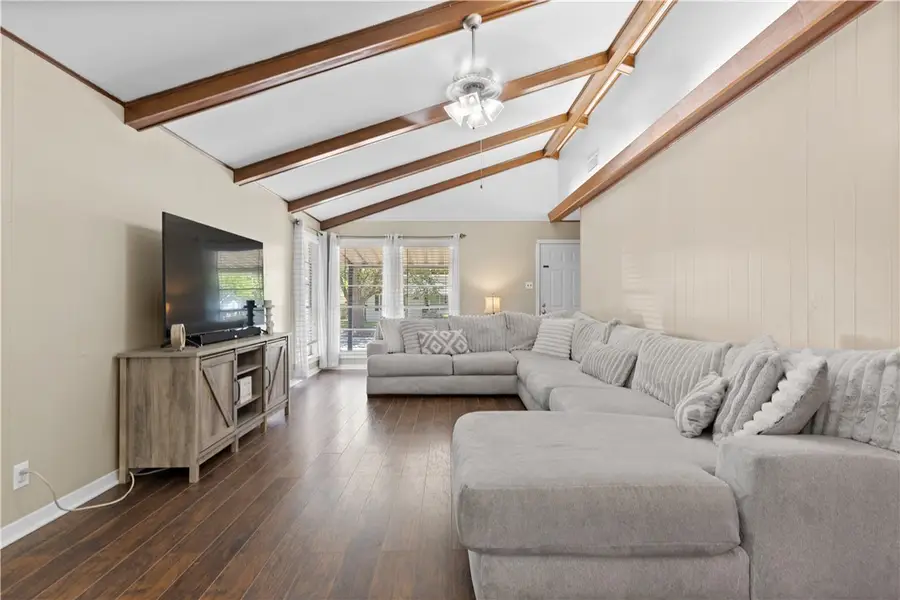 508 Victoria Avenue, Navasota, TX 77868 - #2