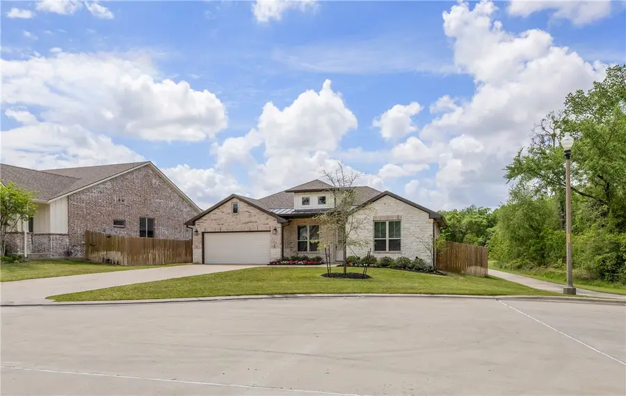 3511 Wildwood Court, Bryan, TX 77808 - #2