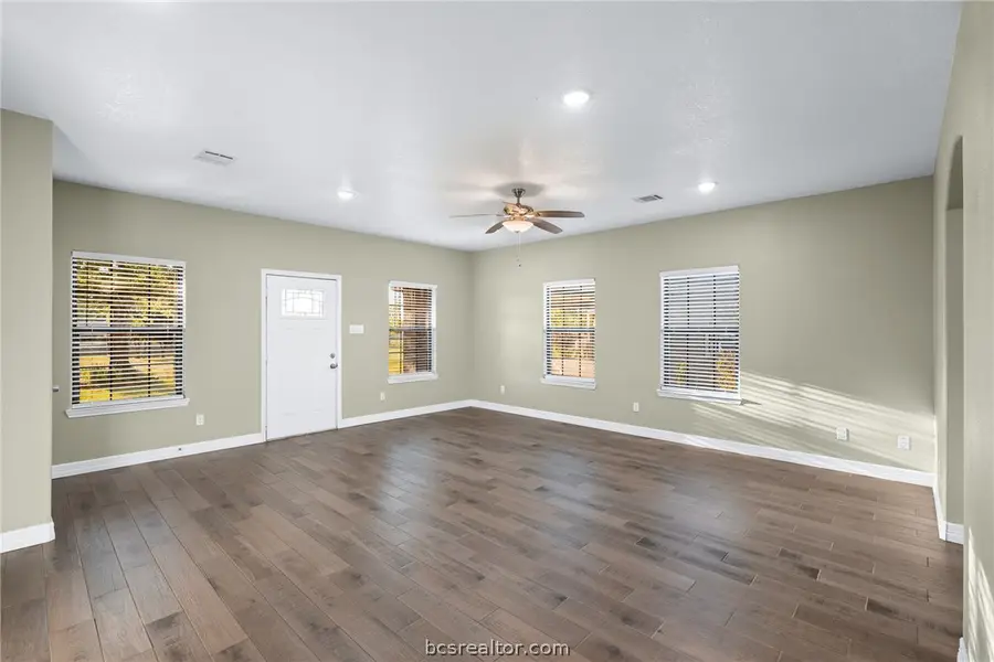 10269 Highway 90 N, Bedias, TX 77831 - #2