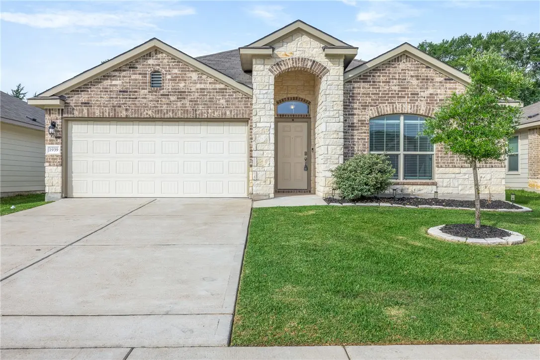1939 Thorndyke Lane, Bryan, TX 77807 - #1