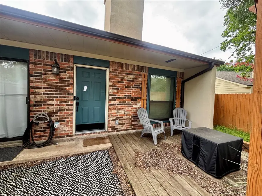 2810 Forest Bend, Bryan, TX 77801 - #2