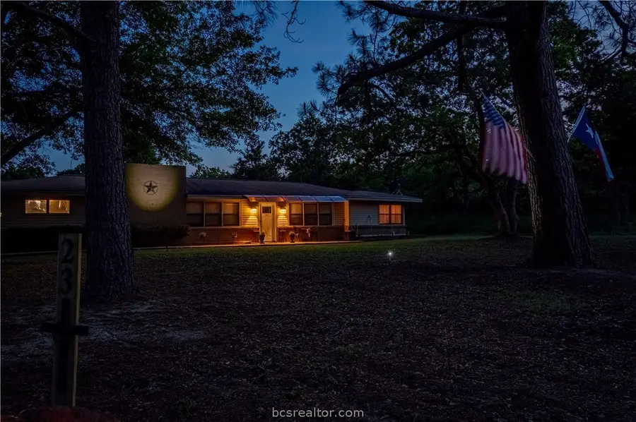 23 Casper Place, Hilltop Lakes, TX 77871 - #3