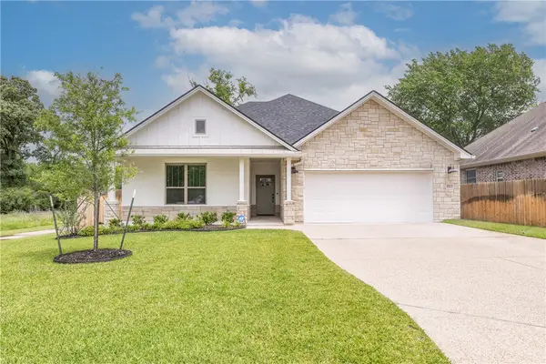 3512 Wildwood Court, Bryan, TX 77808