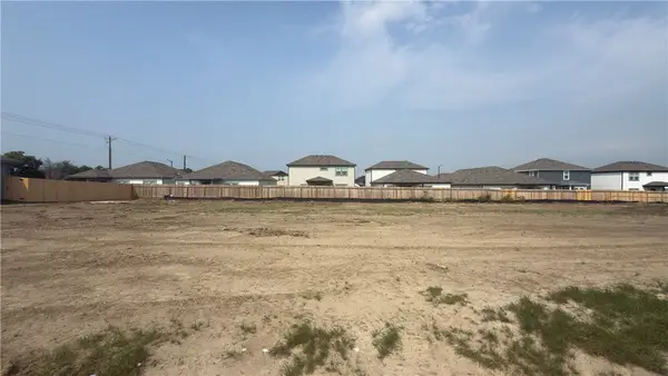 10605 Knox Landing Drive, Bryan, TX 77845