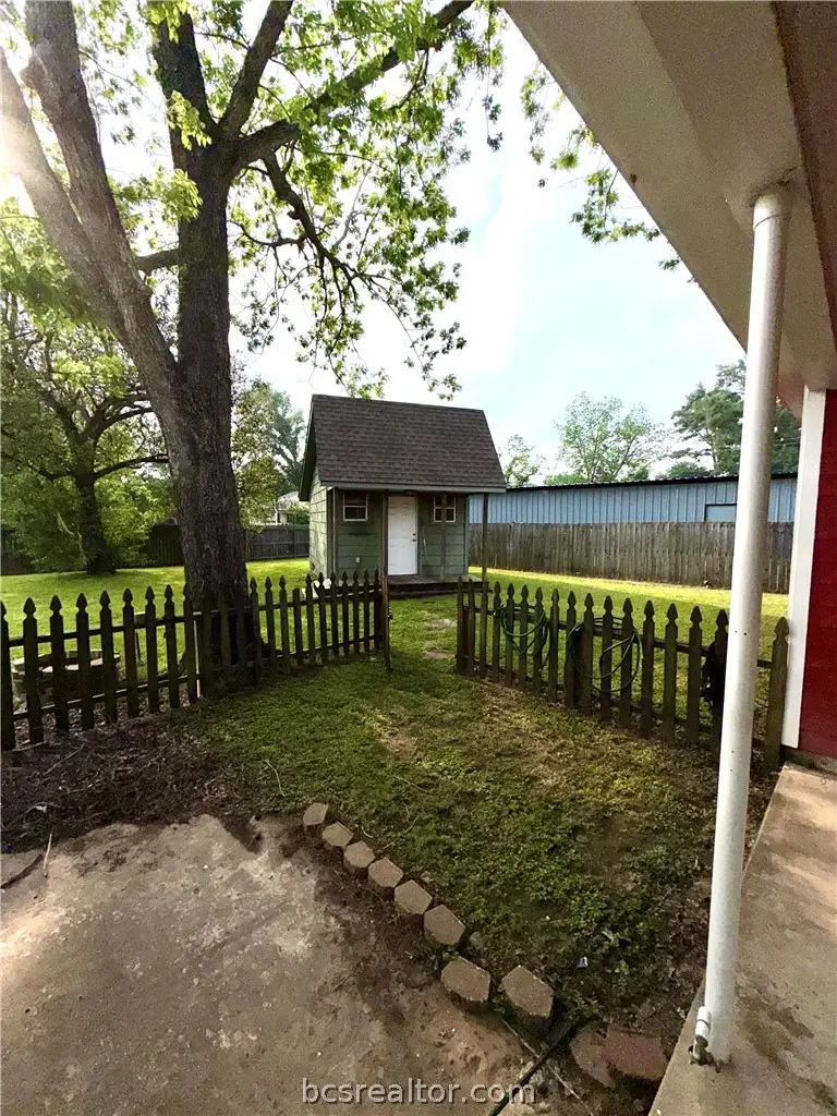 421 S Commerce Street, Centerville, TX 75833 - #3