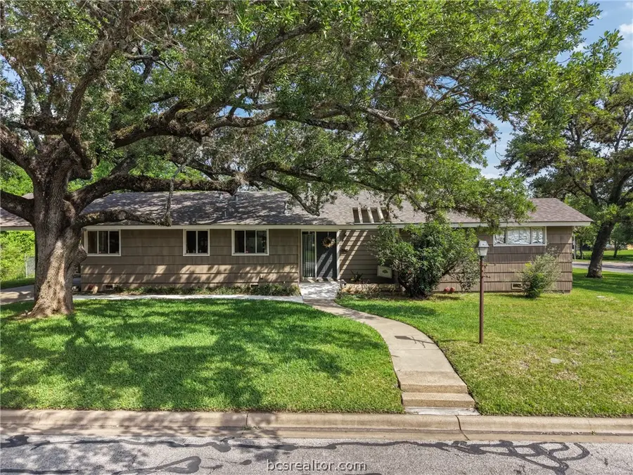 800 Park Place, College Station, TX 77840 - #3