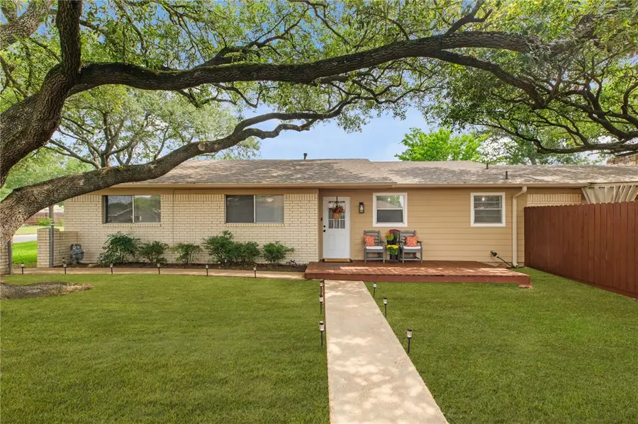 3902 Stillmeadow Drive, Bryan, TX 77802 - #3