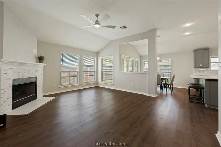 2705 Lynnwood, Bryan, TX 77807 - #2