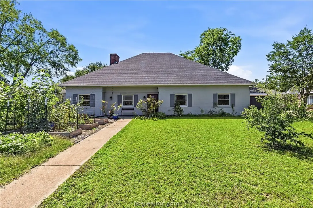 2304 Quail Hollow Drive, Bryan, TX 77802 - #1