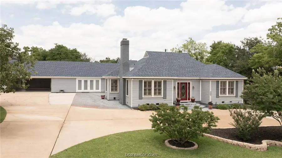404 Hensel Avenue, Bryan, TX 77801 - #3