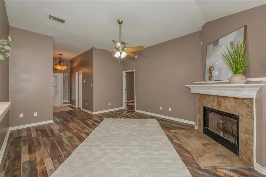 304 Copper Falls Drive, Bryan, TX 77803 - #3