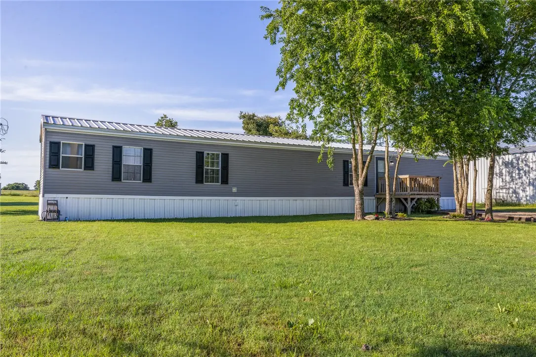 2592 County Rd, Bedias, TX 77831 - #1