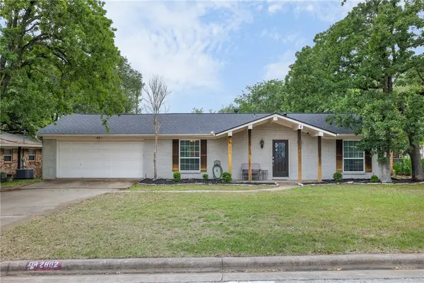 2802 Woodmeadow Drive, Bryan, TX 77802