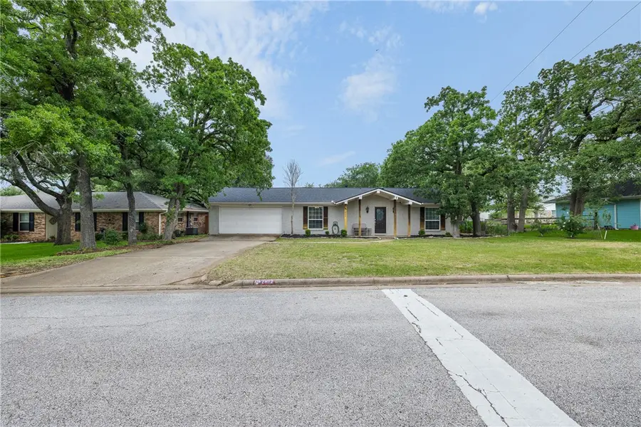 2802 Woodmeadow Drive, Bryan, TX 77802 - #2