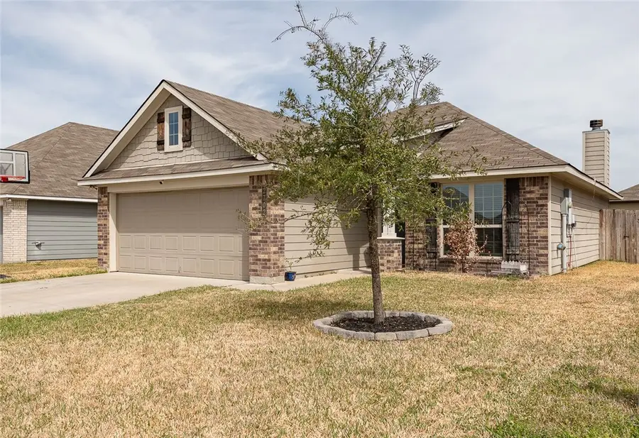 2702 Redcap, Bryan, TX 77803 - #2