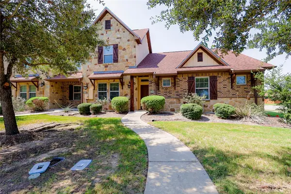 500 Deacon Drive W, College Station, TX 77845