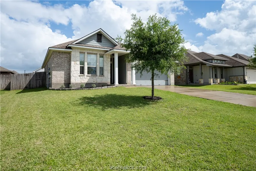 7408 Masters Drive, Navasota, TX 77868 - #2