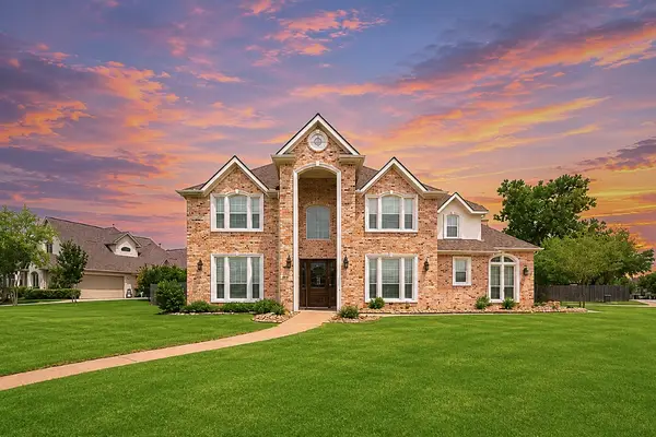 1200 Royal Adelade Drive, College Station, TX 77845